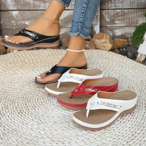 Women Slippers Beach Home Versatile Outdoor Slippers Fashion Casual Sandals Summer Comfy Slip-On Shoes Flip-Flops Slides Women